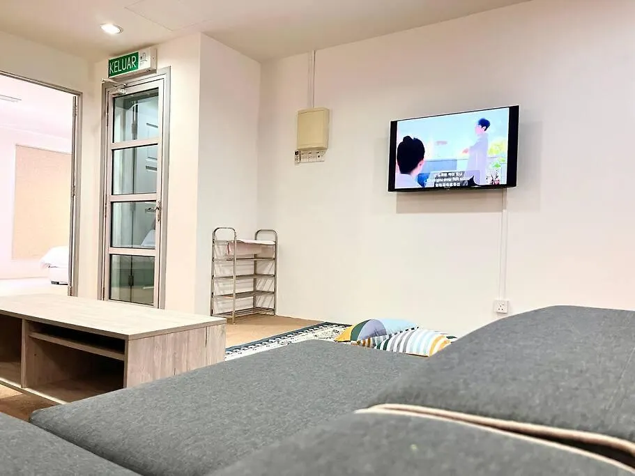 דירה Malacca City Center Bliss: Steps From Attractions!